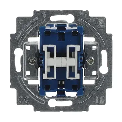 Comutator basculant - comutare alternativa/comutare alternativa 10 A Busch-Jaeger.  2000/6/6 US-101